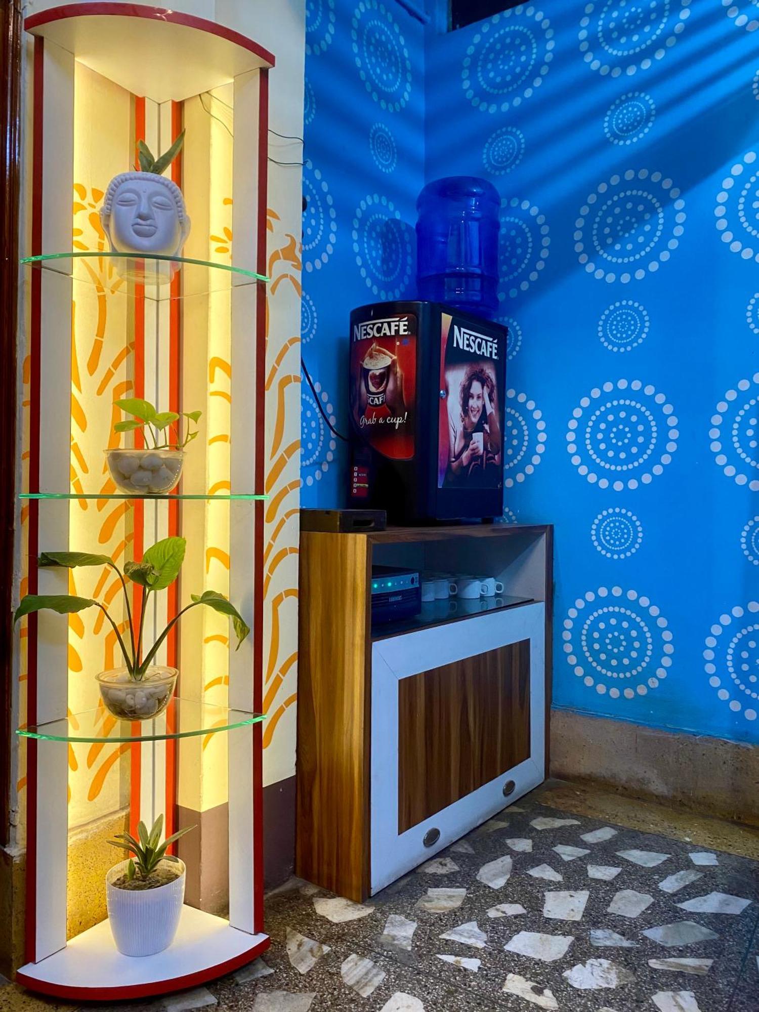 Hotel Raj Siliguri Zewnętrze zdjęcie